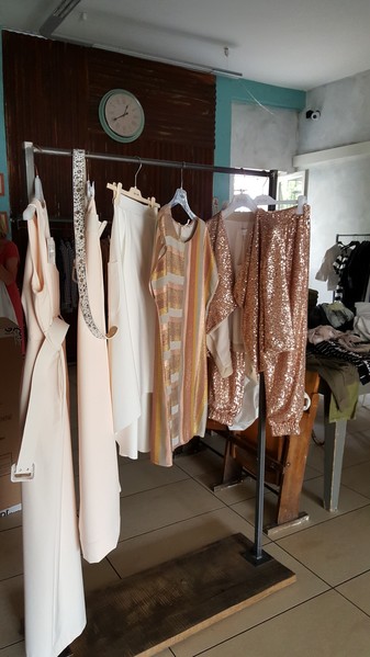 6#5286 Capi di abbigliamento in vendita - foto 11