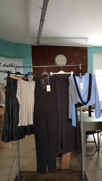7#5286 Capi di abbigliamento in vendita - foto 6