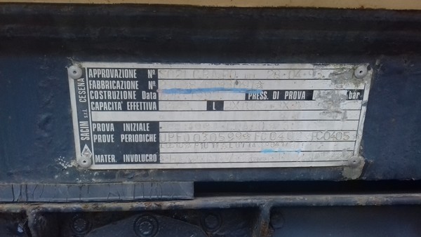 1#5288 Furgone cisternato Renault 40AEBE1 in vendita - foto 2