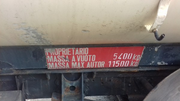 1#5288 Furgone cisternato Renault 40AEBE1 in vendita - foto 4