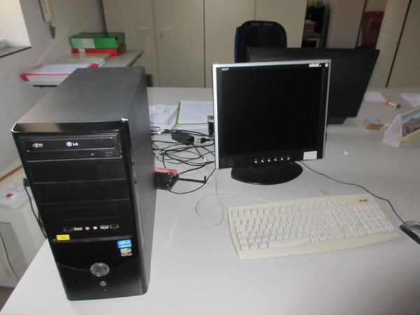 1#5299 Attrezzature informatiche e arredi ufficio in vendita - foto 31