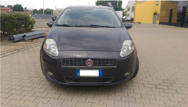10#5301 Autocarro Fiat Punto in vendita - foto 3