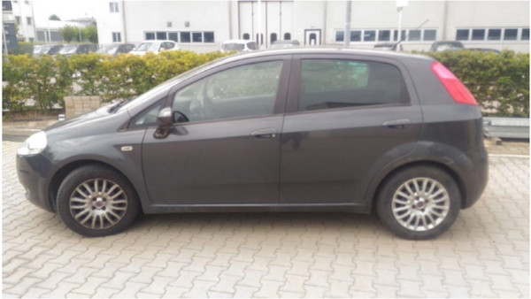 10#5301 Autocarro Fiat Punto in vendita - foto 4
