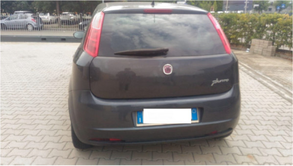 10#5301 Autocarro Fiat Punto in vendita - foto 6