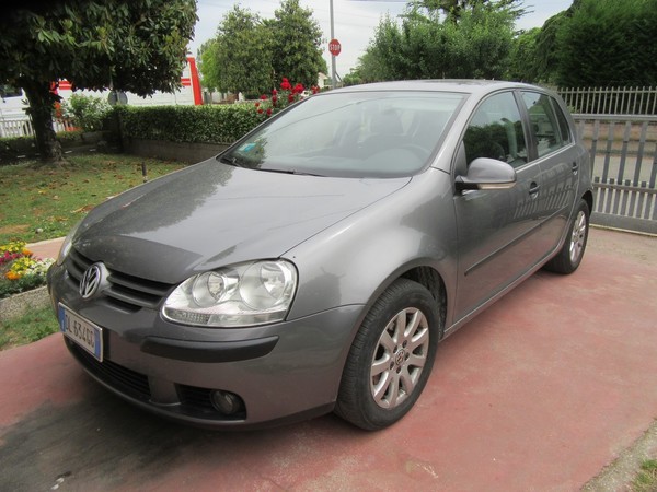 1#5303 Autovettura Volkswagen Golf in vendita - foto 1