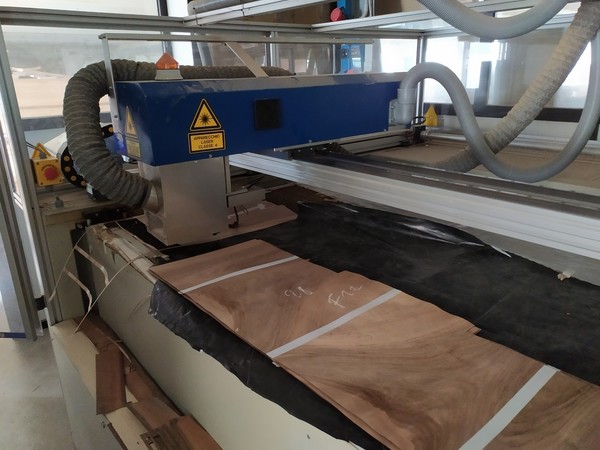 10#5304 Postazione Laser DS4 e banco per intarsi in vendita - foto 6