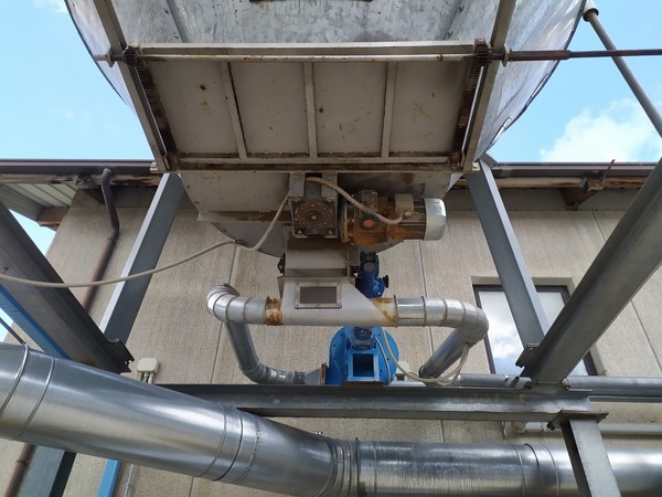 15#5304 Silos esterno di aspirazione polveri con ventilatore UNIVET in vendita - foto 6