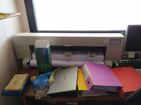 20#5304 Arredo e macchine elettroniche da ufficio in vendita - foto 2