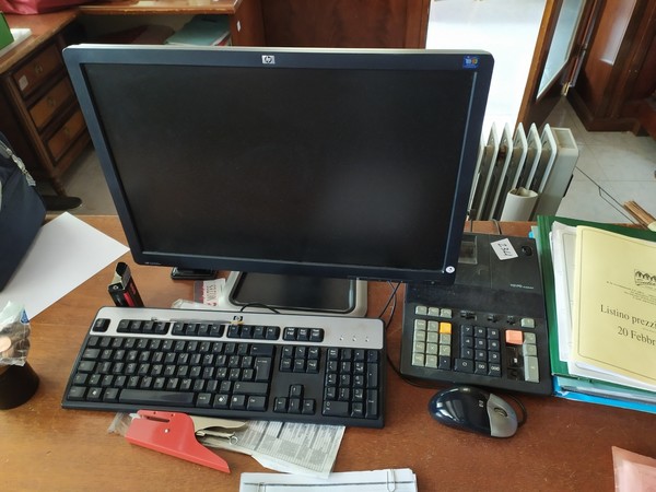 20#5304 Arredo e macchine elettroniche da ufficio in vendita - foto 4