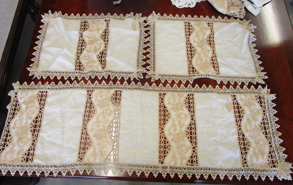 27#5304 Tappeti e centri in pizzo in vendita - foto 39