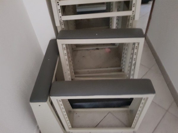 7#5306 Arredi e attrezzatura per attività di vigilanza in vendita - foto 4