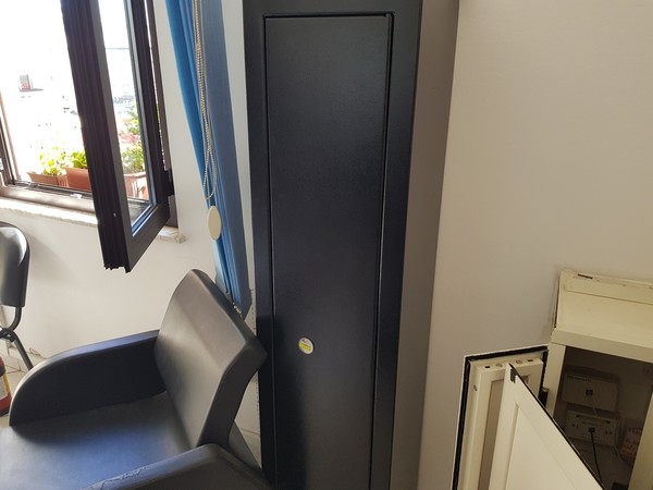 7#5306 Arredi e attrezzatura per attività di vigilanza in vendita - foto 9