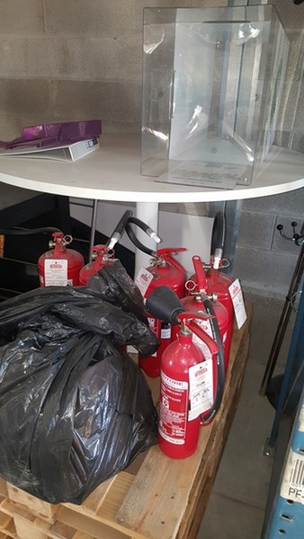 1#5307 Complementi d'arredo e macchine elettroniche da ufficio in vendita - foto 7