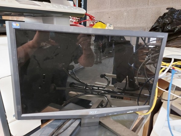 1#5307 Complementi d'arredo e macchine elettroniche da ufficio in vendita - foto 20