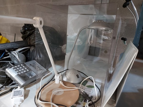 1#5307 Complementi d'arredo e macchine elettroniche da ufficio in vendita - foto 29