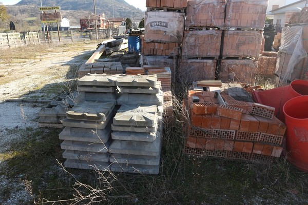 1#5312 Materiale edile in vendita - foto 67