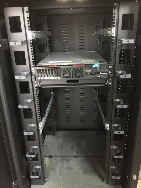 2#5316 Server IBM in vendita - foto 2