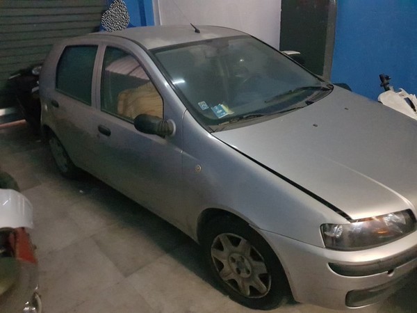 2#5318 Autovettura Fiat Punto in vendita - foto 2