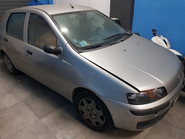 2#5318 Autovettura Fiat Punto in vendita - foto 3