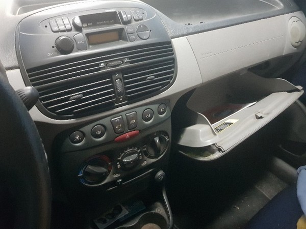 2#5318 Autovettura Fiat Punto in vendita - foto 6