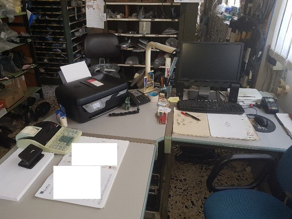 6#5318 Arredi e attrezzature da ufficio in vendita - foto 15