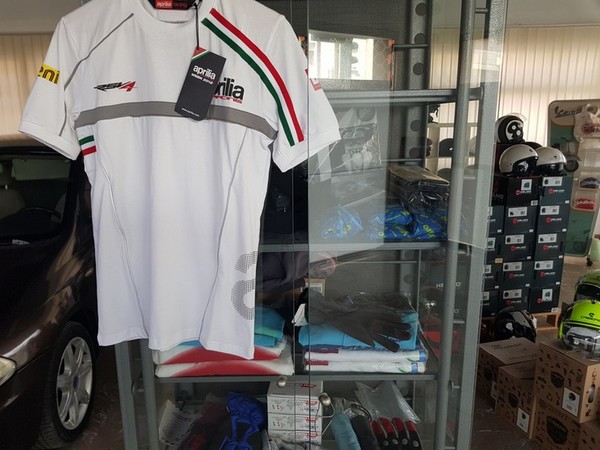 8#5318 Ricambi Piaggio in vendita - foto 11