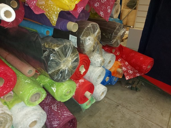 1#5319 Tessuti e articoli per feste in vendita - foto 12