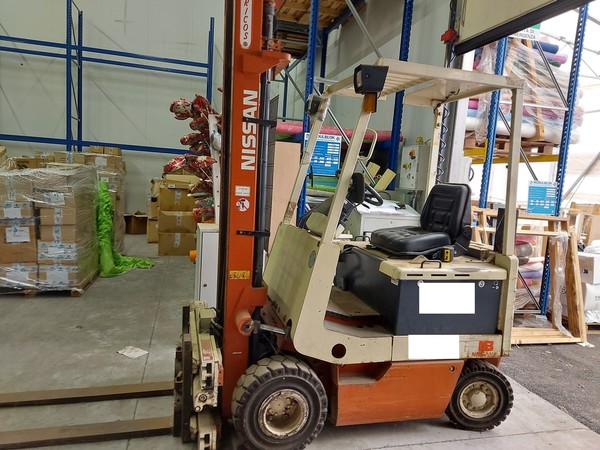 2#5319 Carrello elevatore Nissan e transpallet manuale in vendita - foto 4