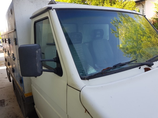 10#5322 Autocarro Iveco 35E in vendita - foto 5