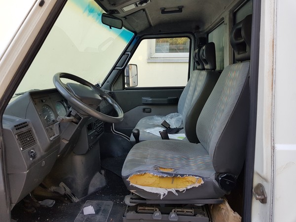 10#5322 Autocarro Iveco 35E in vendita - foto 14