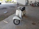 Image 5 - Piaggio Vespa 125 motorcycle - Lot 13 (Auction 5322)