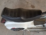 Image 10 - Piaggio Vespa 125 motorcycle - Lot 13 (Auction 5322)