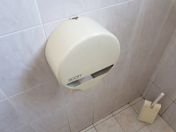 15#5322 Arredi e macchine elettroniche da ufficio in vendita - foto 64