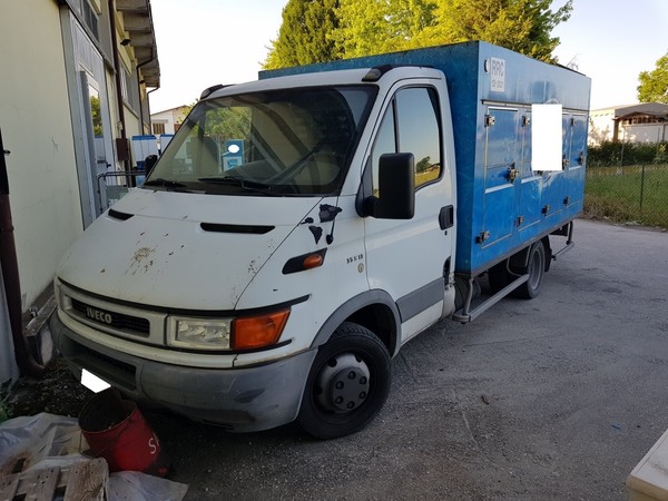 Autocarri in vendita