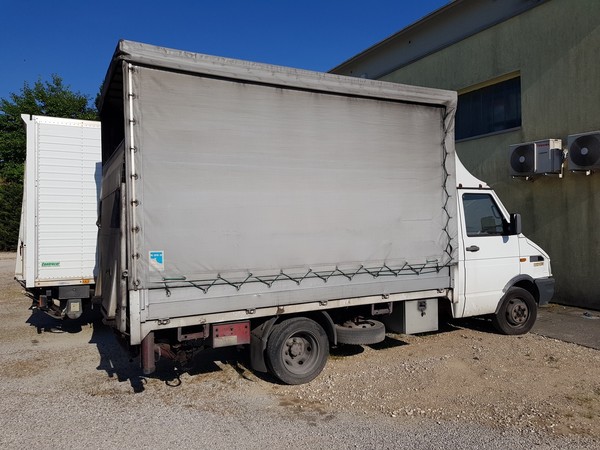 7#5322 Autocarro Iveco 35-8 in vendita - foto 2
