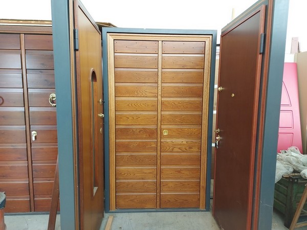 3#5324 Banchi da lavoro in vendita - foto 3