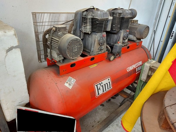4#5324 Utensili da officina meccanica in vendita - foto 56