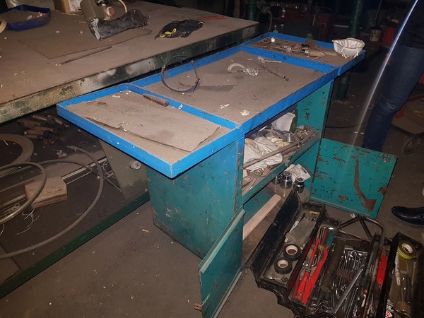 27#5325 Attrezzatura e arredo per officina in vendita - foto 7