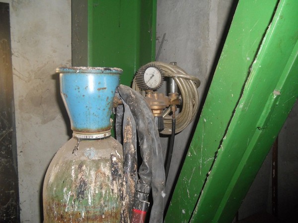 27#5325 Attrezzatura e arredo per officina in vendita - foto 44