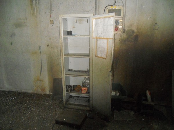 27#5325 Attrezzatura e arredo per officina in vendita - foto 47