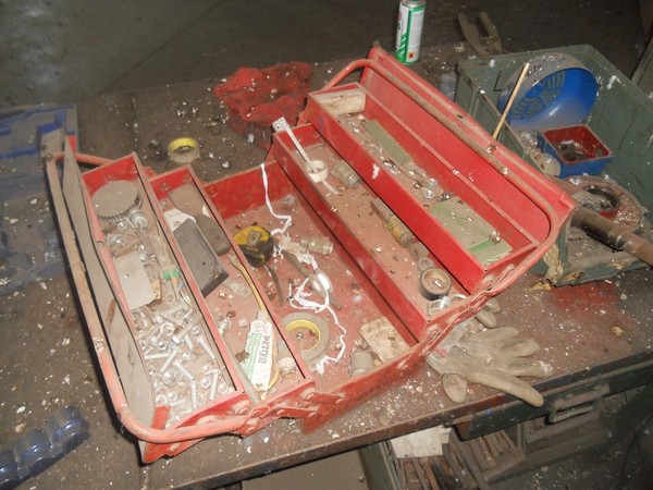 27#5325 Attrezzatura e arredo per officina in vendita - foto 87