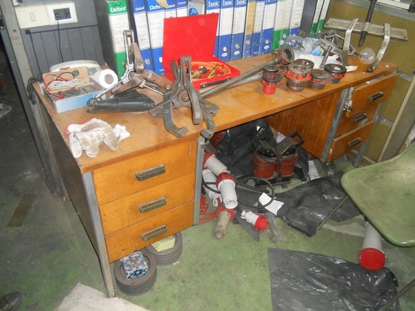 27#5325 Attrezzatura e arredo per officina in vendita - foto 174