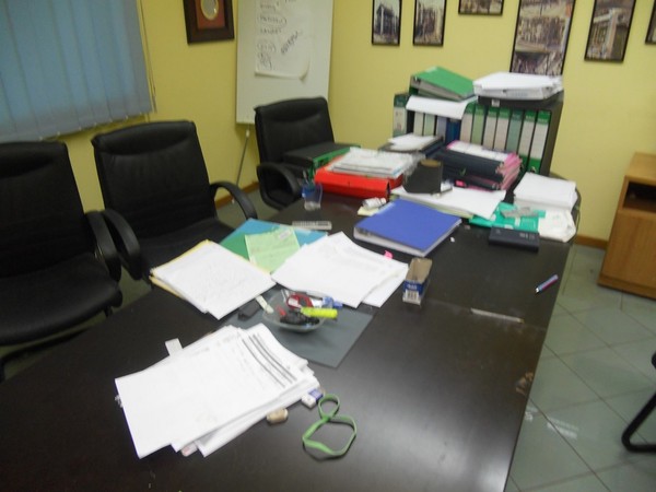 30#5325 Arredo e attrezzatura informatica per ufficio e sala riunione in vendita - foto 6