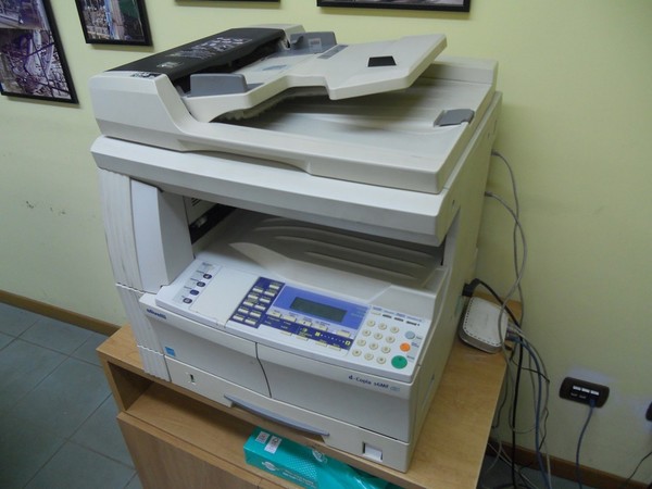 30#5325 Arredo e attrezzatura informatica per ufficio e sala riunione in vendita - foto 11