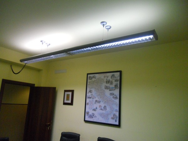 30#5325 Arredo e attrezzatura informatica per ufficio e sala riunione in vendita - foto 28