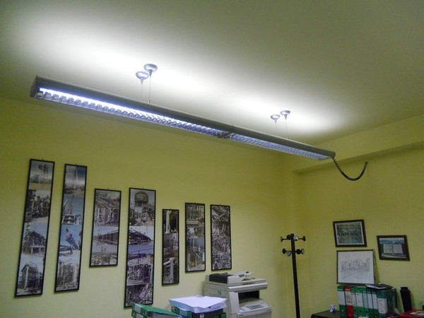 30#5325 Arredo e attrezzatura informatica per ufficio e sala riunione in vendita - foto 29