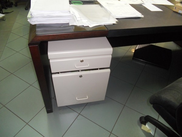 30#5325 Arredo e attrezzatura informatica per ufficio e sala riunione in vendita - foto 46