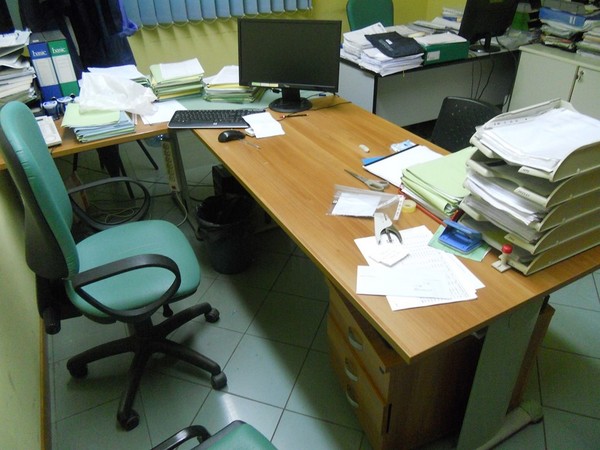 31#5325 Arredo e attrezzatura informatica in vendita - foto 14