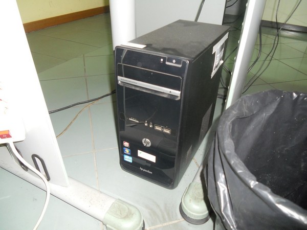 31#5325 Arredo e attrezzatura informatica in vendita - foto 18