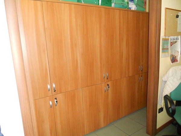31#5325 Arredo e attrezzatura informatica in vendita - foto 24